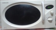 продам микроволновую печь Samsung M1727N(б/у)